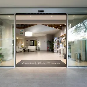 4* מלון Du Parc